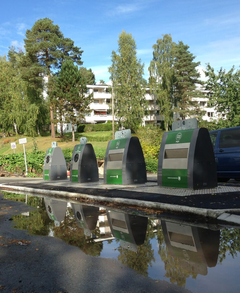 Lugano Einwurfsäule – Villiger Entsorgungssysteme AG