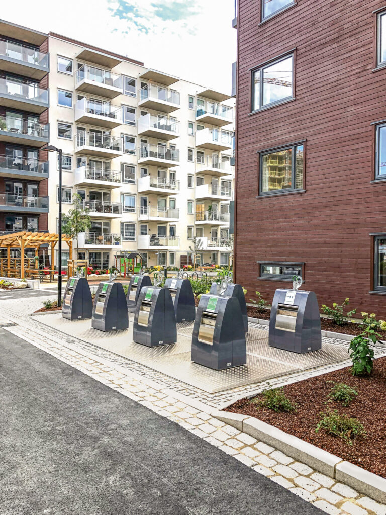 Lugano Einwurfsäule – Villiger Entsorgungssysteme AG