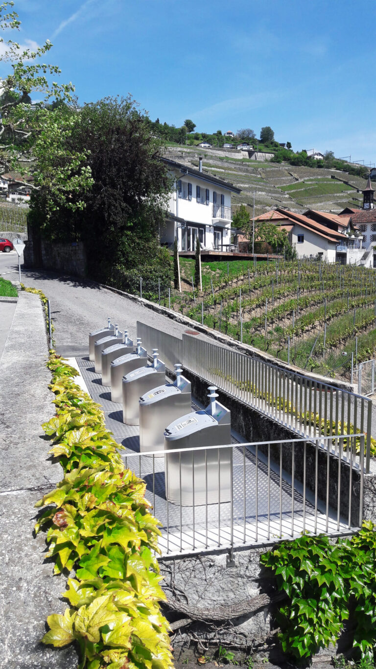 Vilaro Einwurfsäule – Villiger Entsorgungssysteme AG